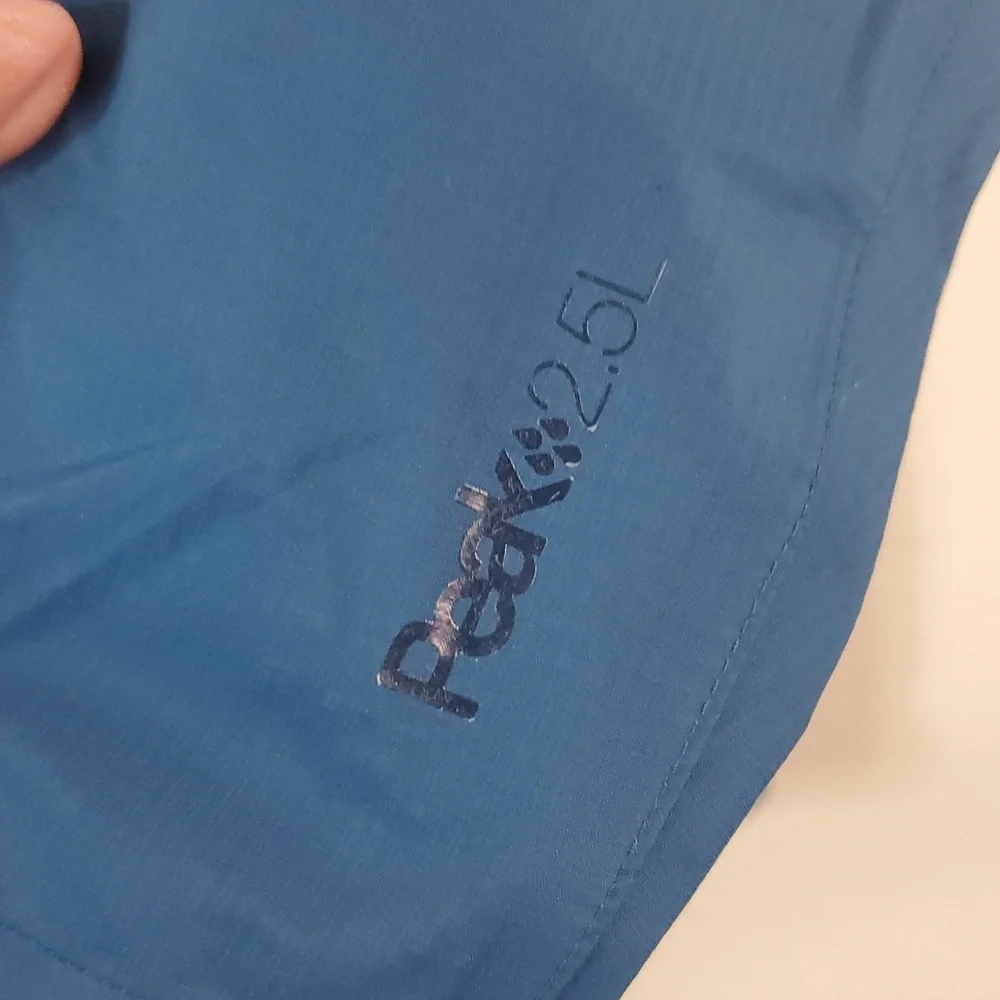 Rei Co-Op Peak 2.5L Rain Jacket Size Small Womens Blue/Green - Picture 2 of 15